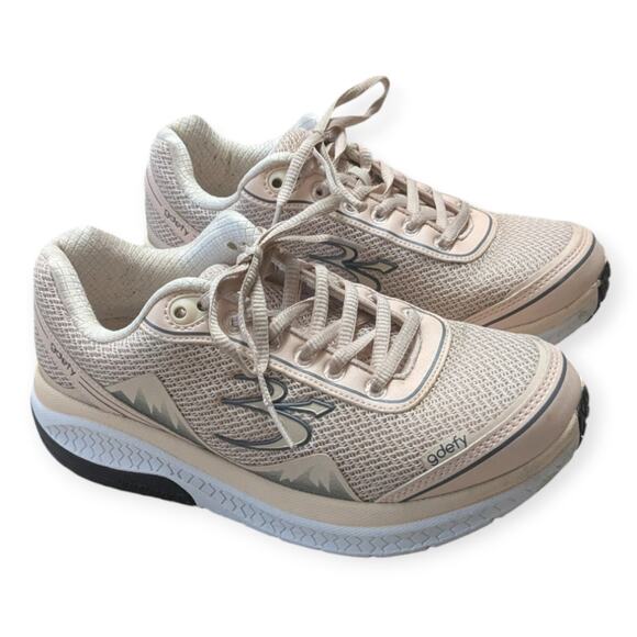Gravity Defyer Women's G-Defy Mighty Walk Sneakers size 7.5 - Picture 1 of 8